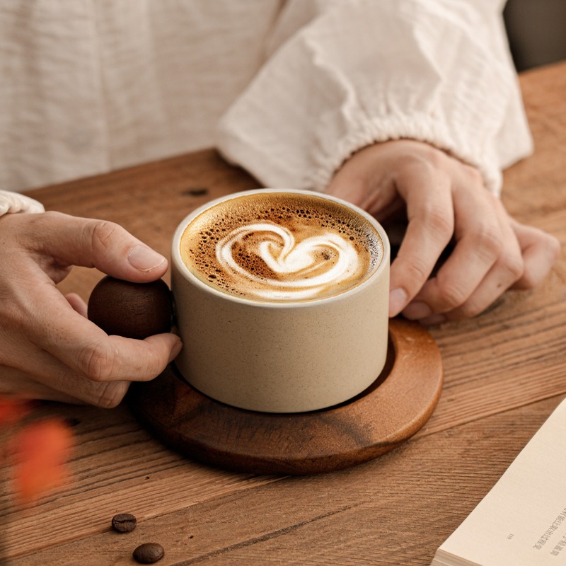 고풍스러운 스타일의 흙으로 만든 머그컵 세트, 나무 받 - Xbloom Coffee Tea 리뷰 및 가격